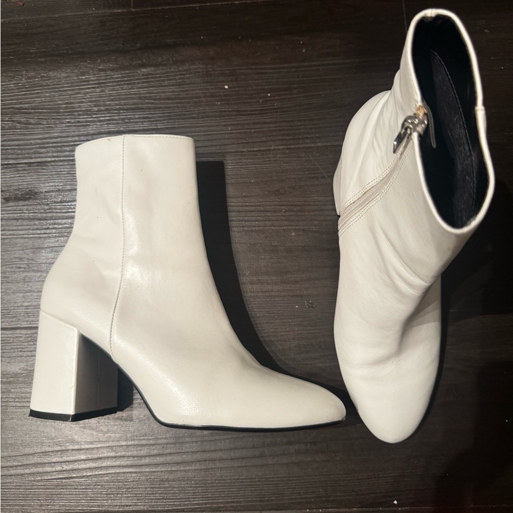 Bershka White Heeled Boots